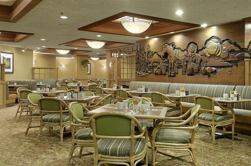Red Lion Downtowner Hotel 3*