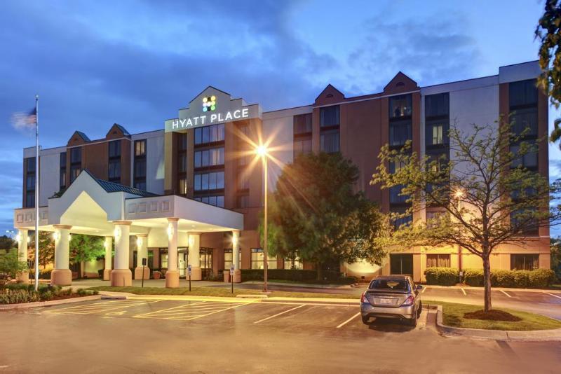 Hyatt Place Boise/towne Square 3*