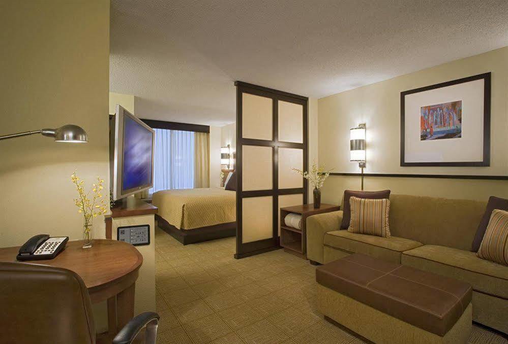 Hyatt Place Boise/towne Square