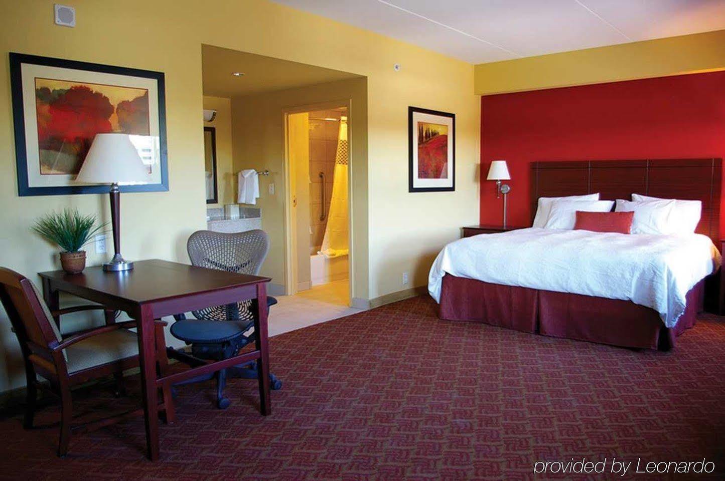 Hampton & Boise-downtown 3*
