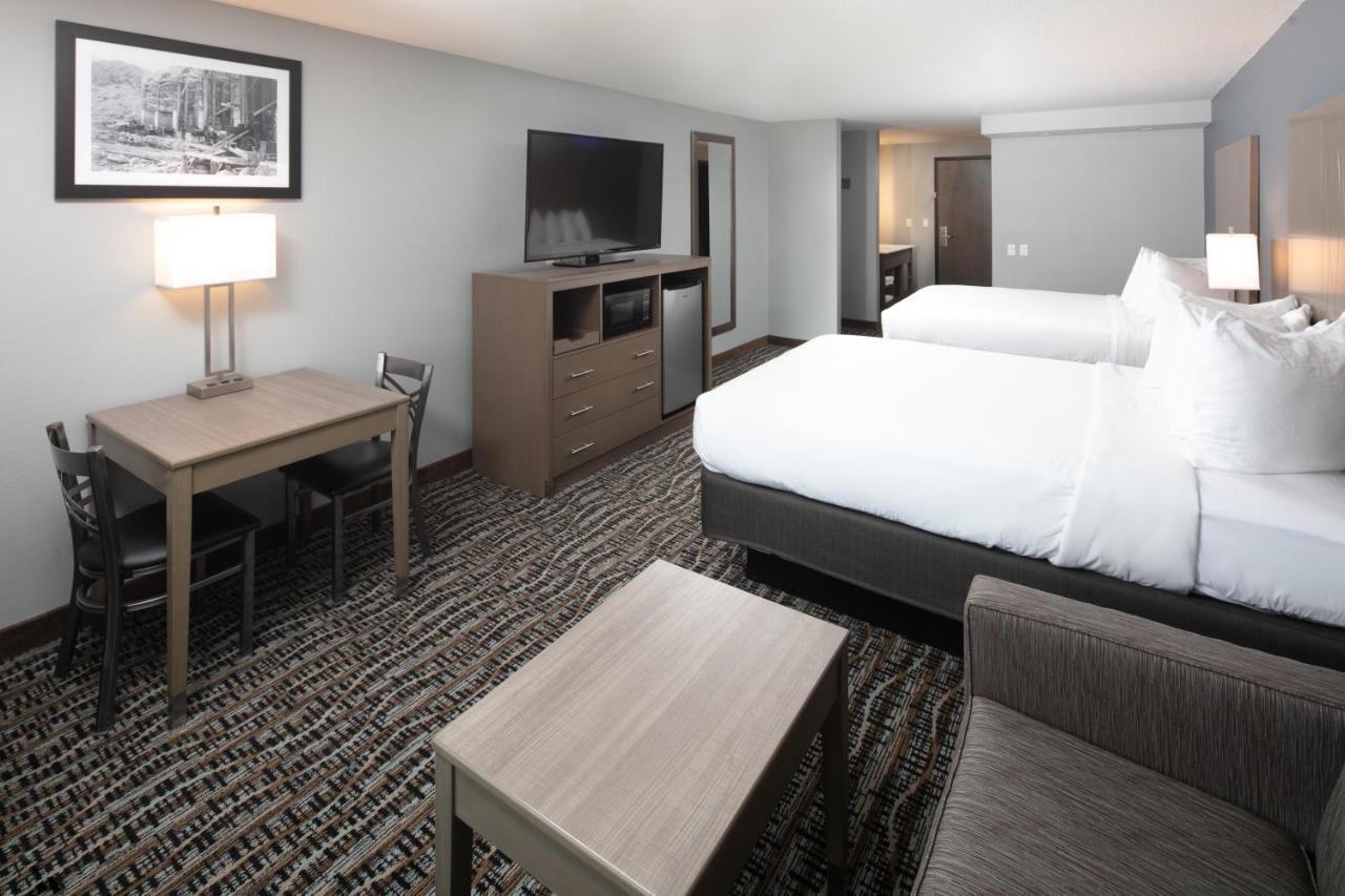 28 Airport, Ascend Collection Hotel 3*