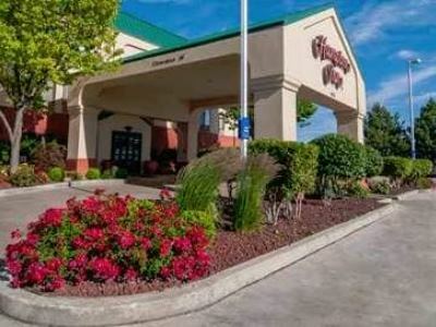 Hampton - Airport Hotel
