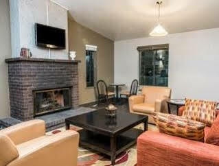 Super 8 By Wyndham Boise