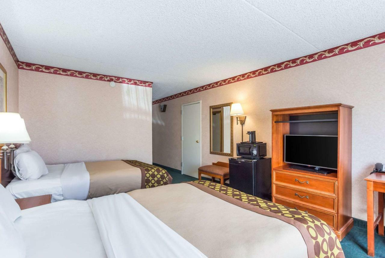 Hotel Econo *