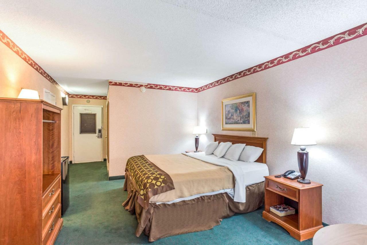 Hotel Econo