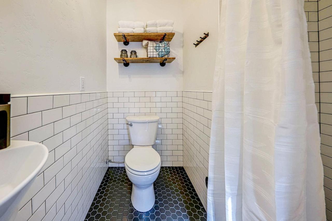 Pueblo Street Tiny Hotel *