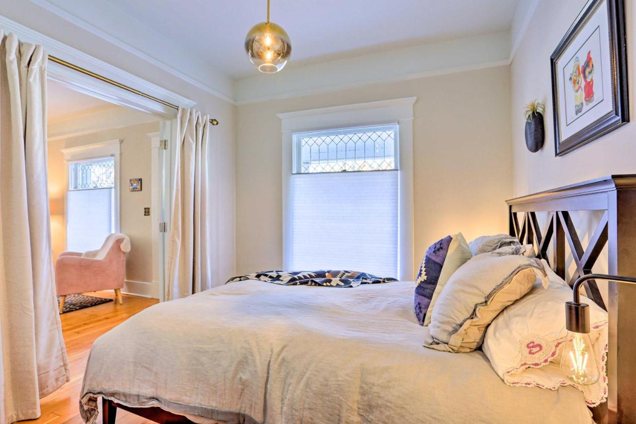 Vintage-chic With Patio - Walk To Hyde Park!