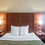 Comfort Suites Airport