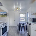 New Downtown Boise On Bsu Campus 3 Beds Sleeps 6