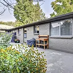 East End Retreat