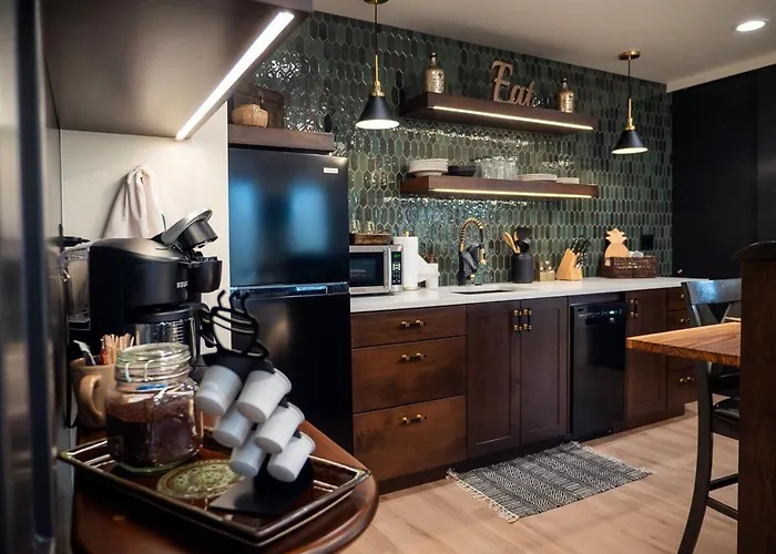Downtown Boise Sunset Ave Romantic Private Suite