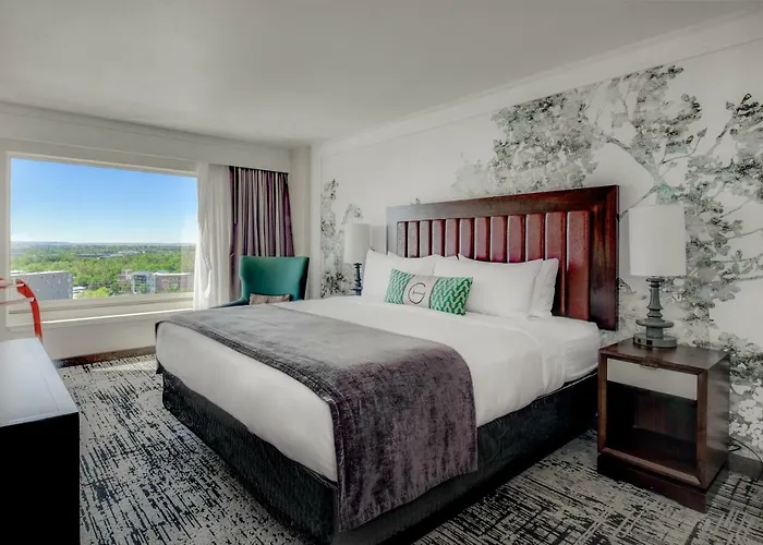The Grove Hotel
