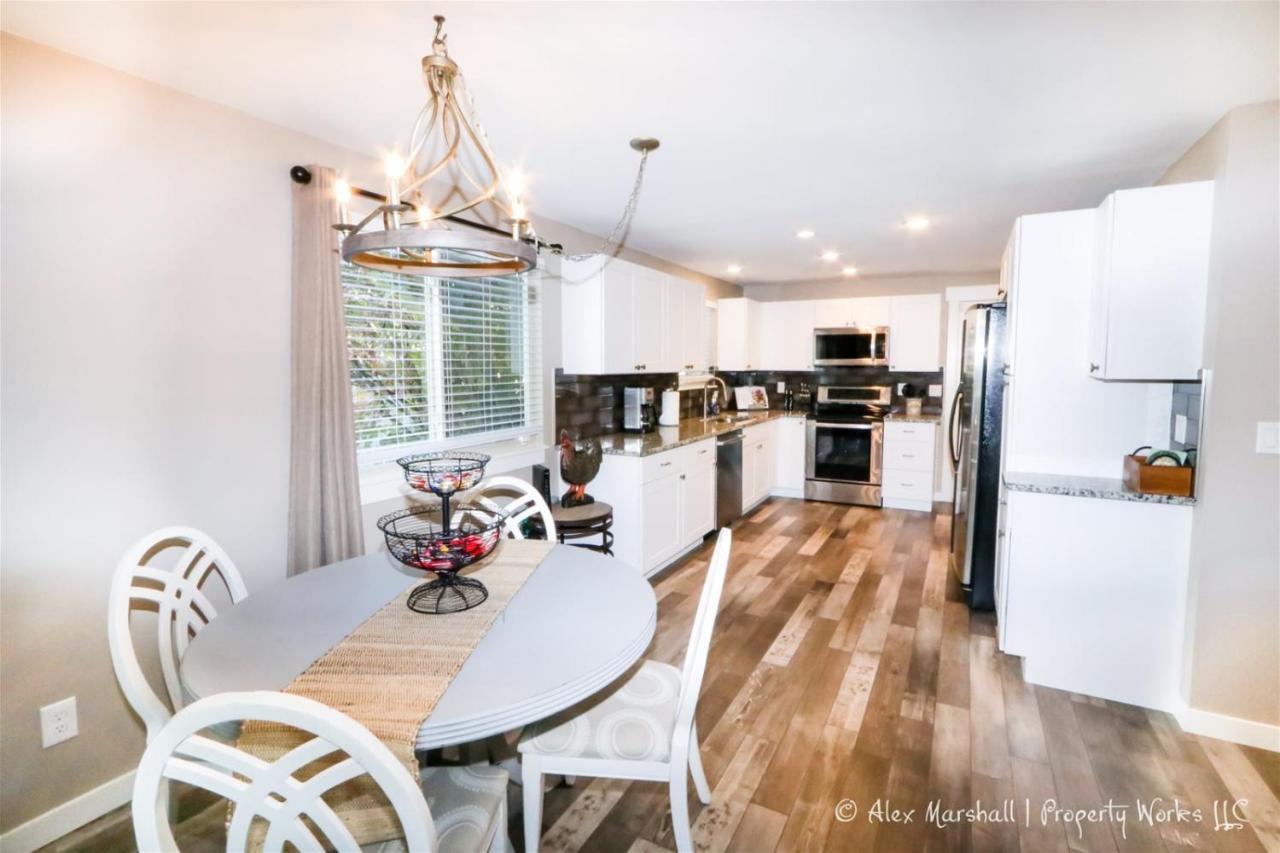 Holiday home Howe Ct