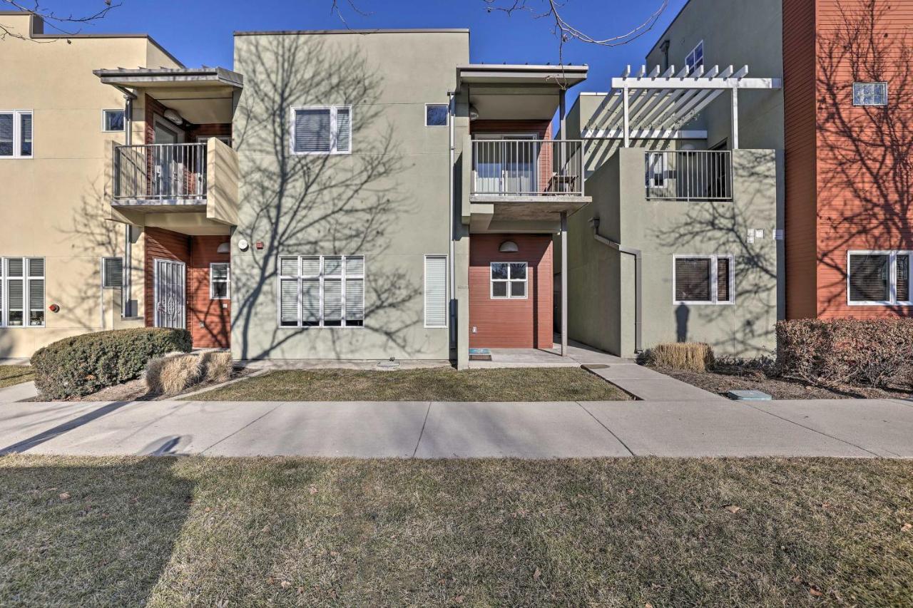 Chic Abode Walk To Bars And Restaurants! *