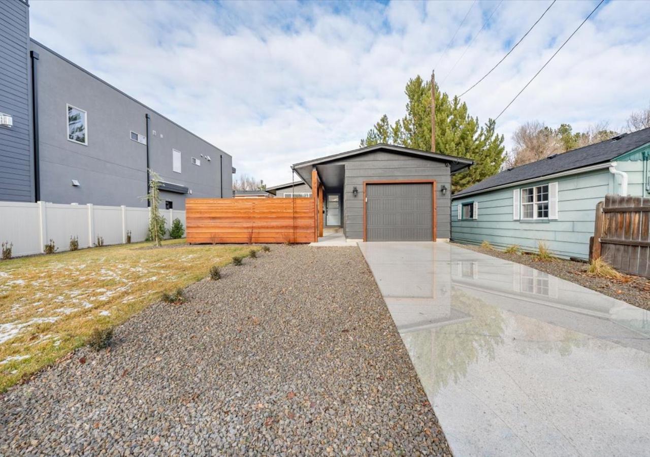 Villa Mid Century Modern Boise-river W/ Hot Tub