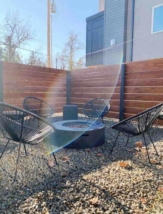 Mid Century Modern Boise-river W/ Hot Tub Villa