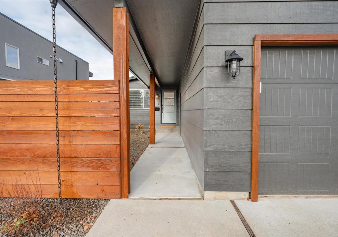 Mid Century Modern Boise-river W/ Hot Tub *