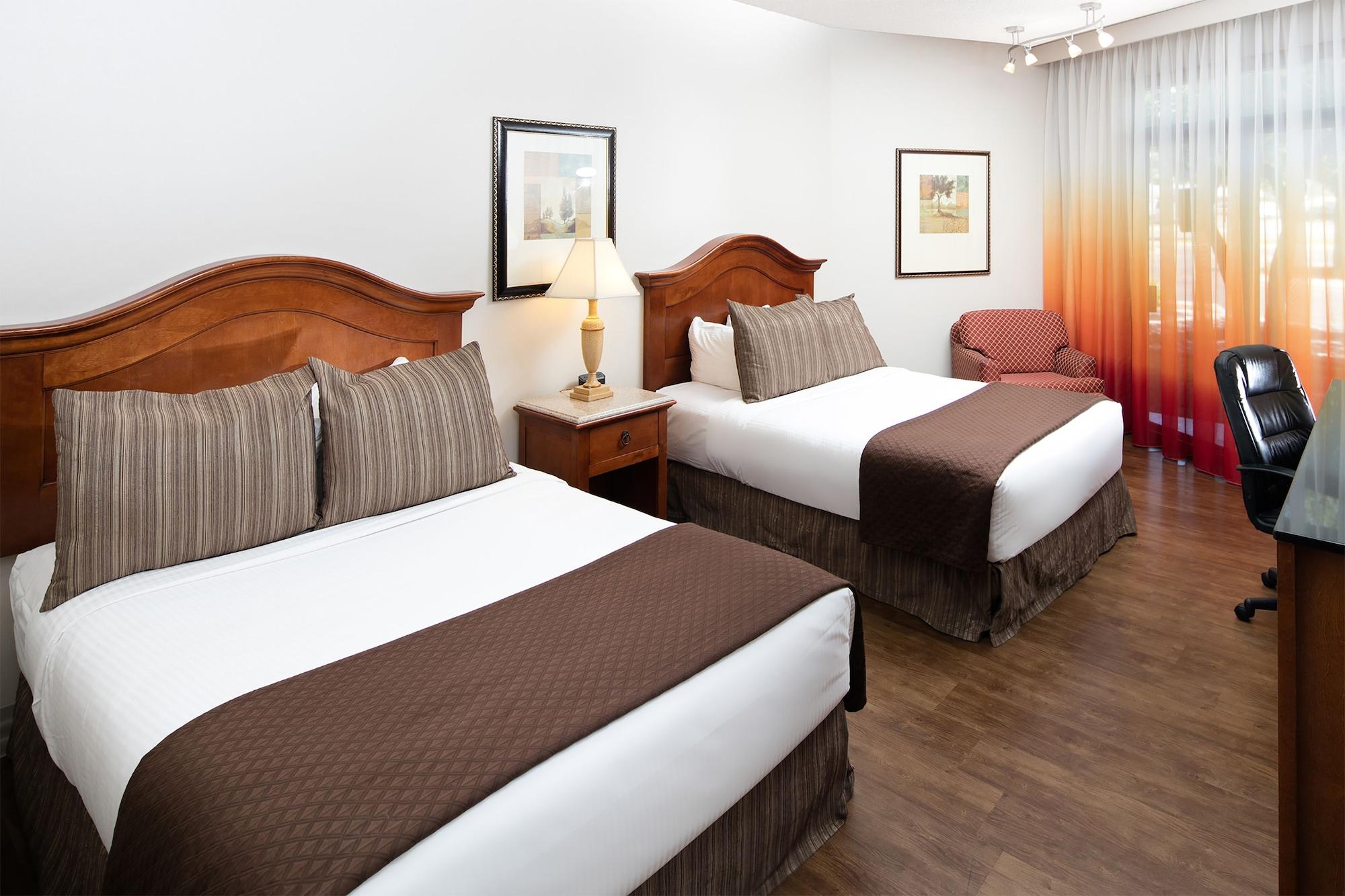 Red Lion Downtowner Hotel 3*