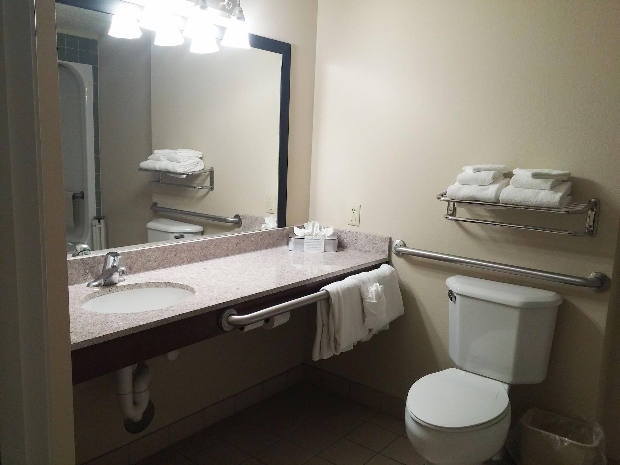 Comfort Airport Hotel