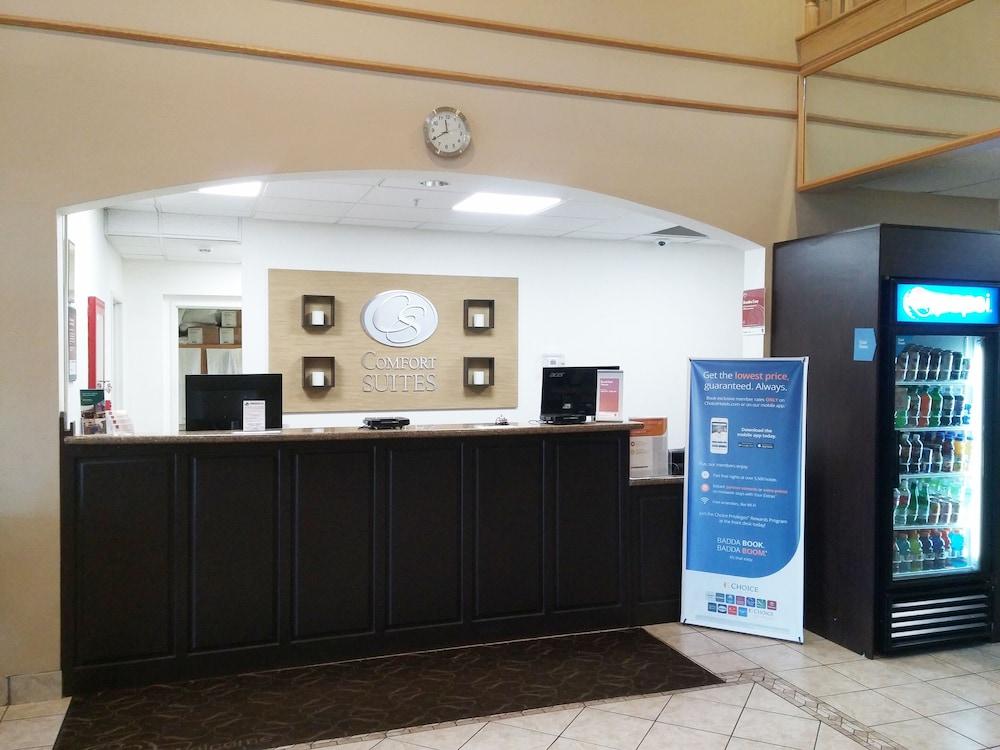 Comfort Airport Hotel 3*