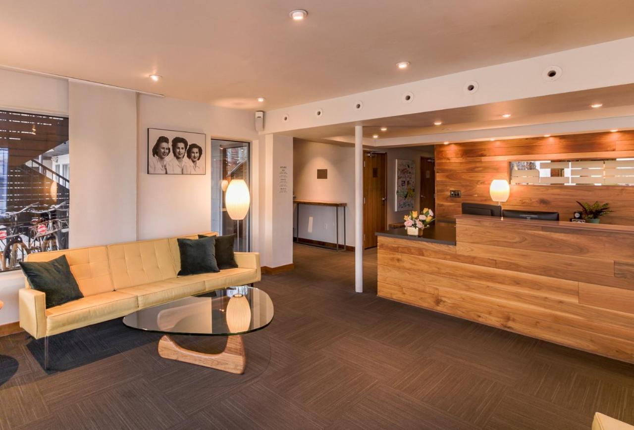 Hotel Modern 3*