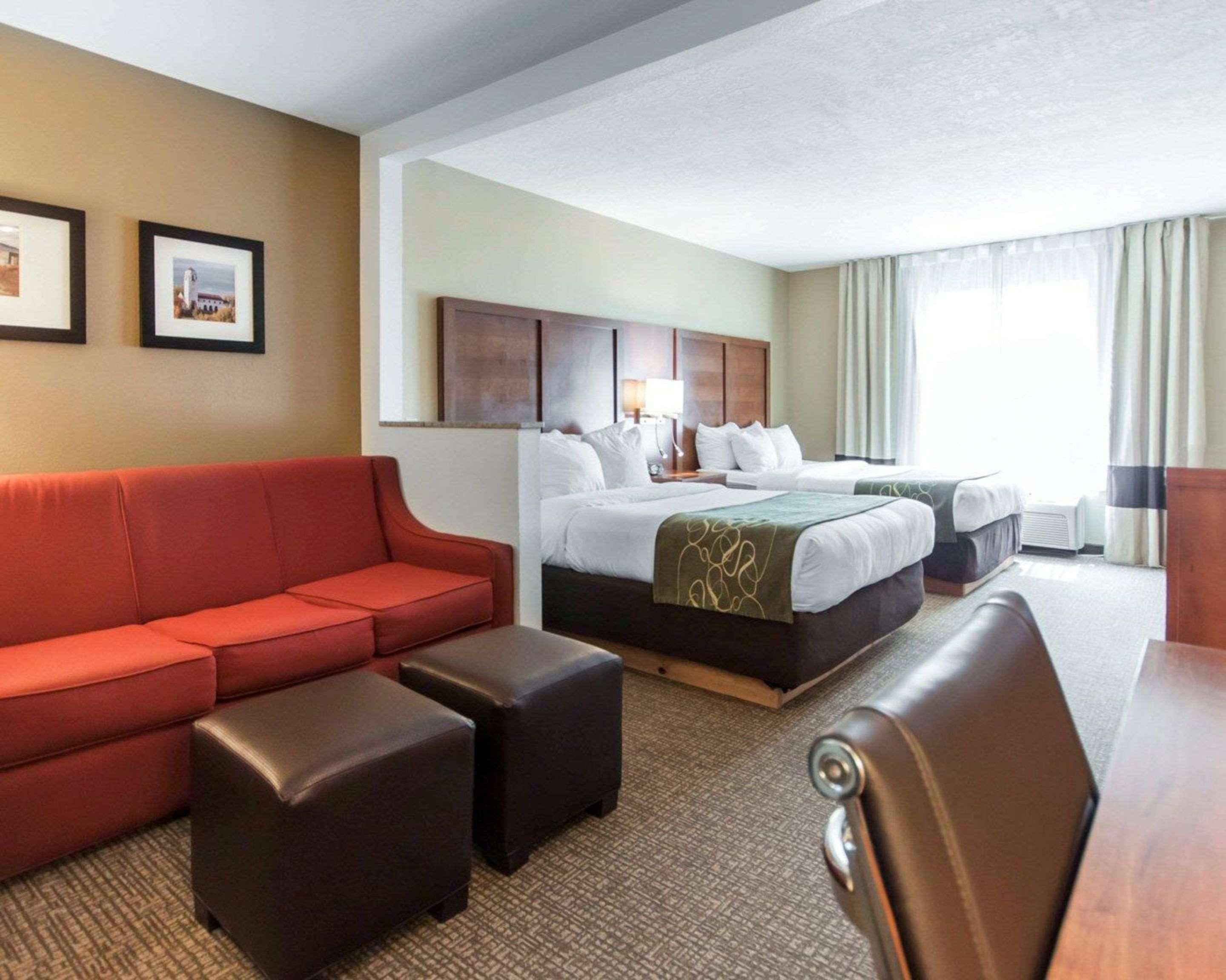 Hotel Comfort Airport 3*
