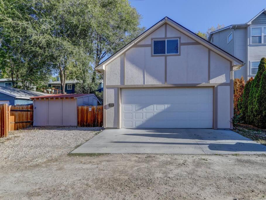 Private Loft With Trail Access To Foothills Apartment Boise