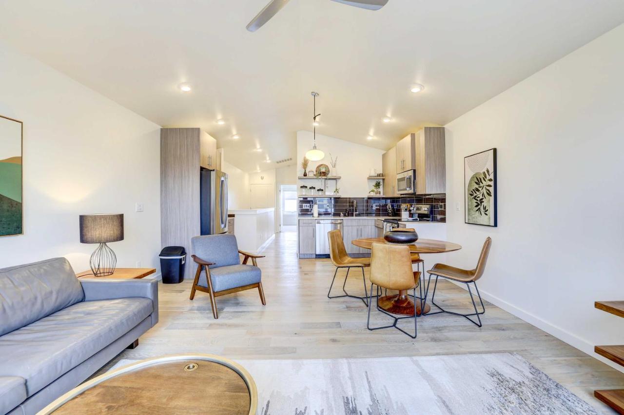 Holiday home Beautiful Townhome - Steps To Downtown Boise! *