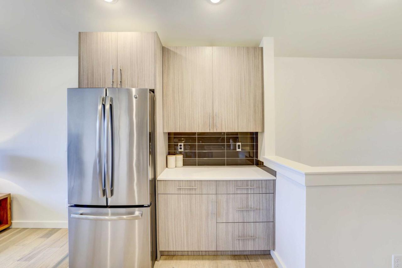 Beautiful Townhome - Steps To Downtown Boise! Holiday home Boise