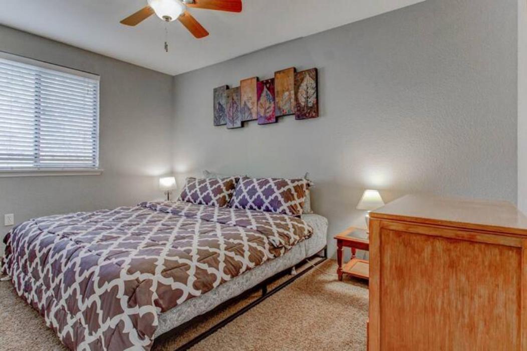 Luxe On Penn: Family-friendly Urban Retreat With Toddler Amenities *