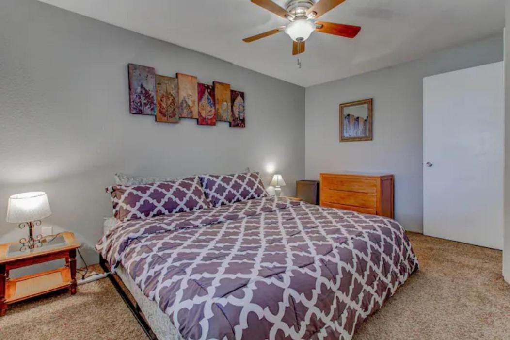 Apartment Luxe On Penn: Family-friendly Urban Retreat With Toddler Amenities