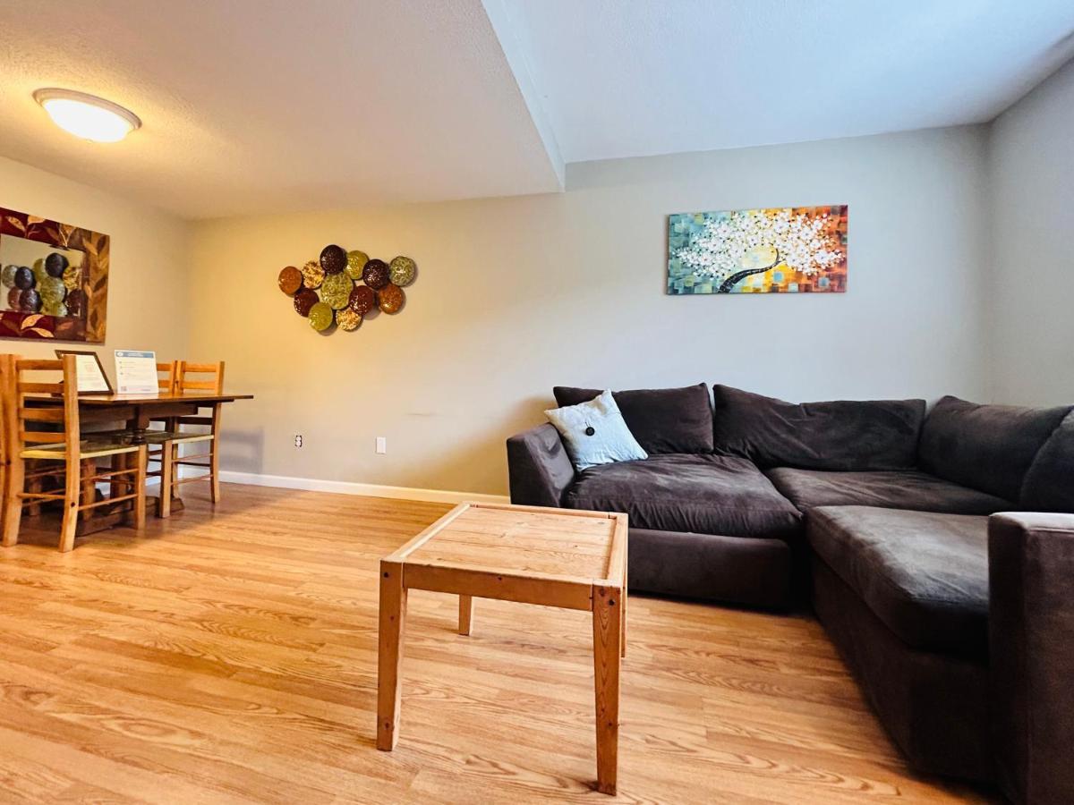 Apartment Luxe On Penn: Family-friendly Urban Retreat With Toddler Amenities *
