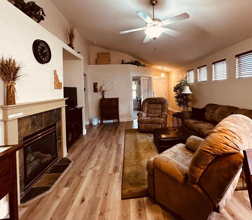 Superhost Rated Rising Sun Holiday home Boise