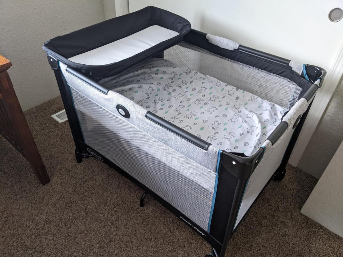 Apartment Luxe On Penn: Family-friendly Urban Retreat With Toddler Amenities