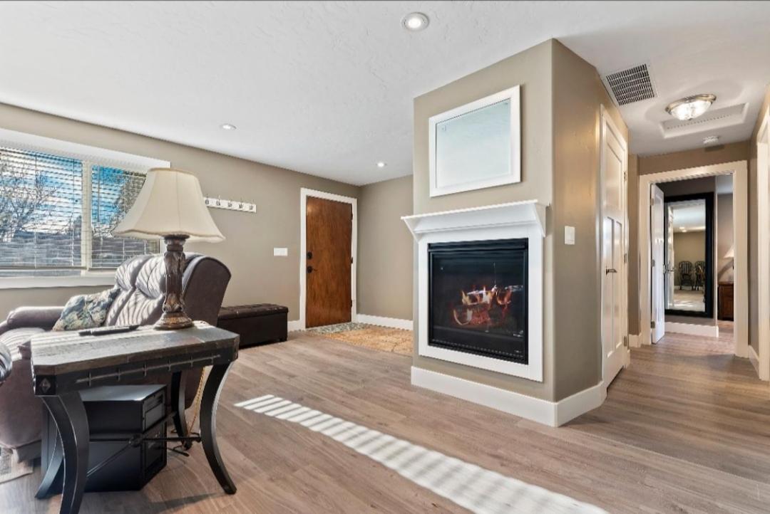 The Haven - Spacious Custom In Boise