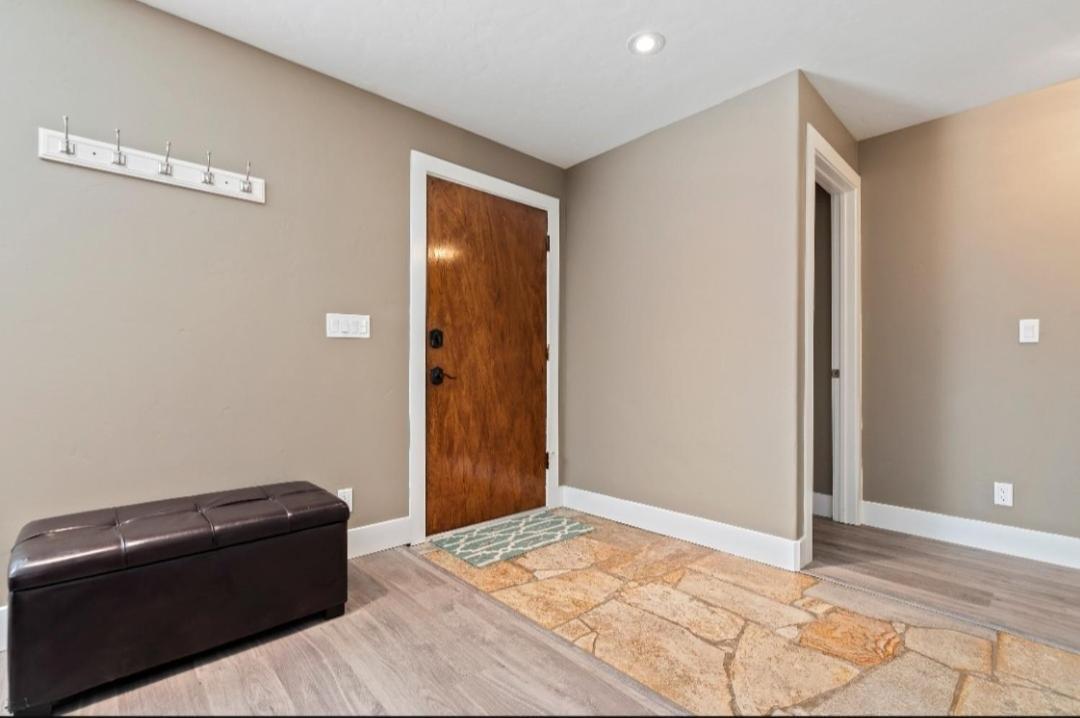 The Haven - Spacious Custom In