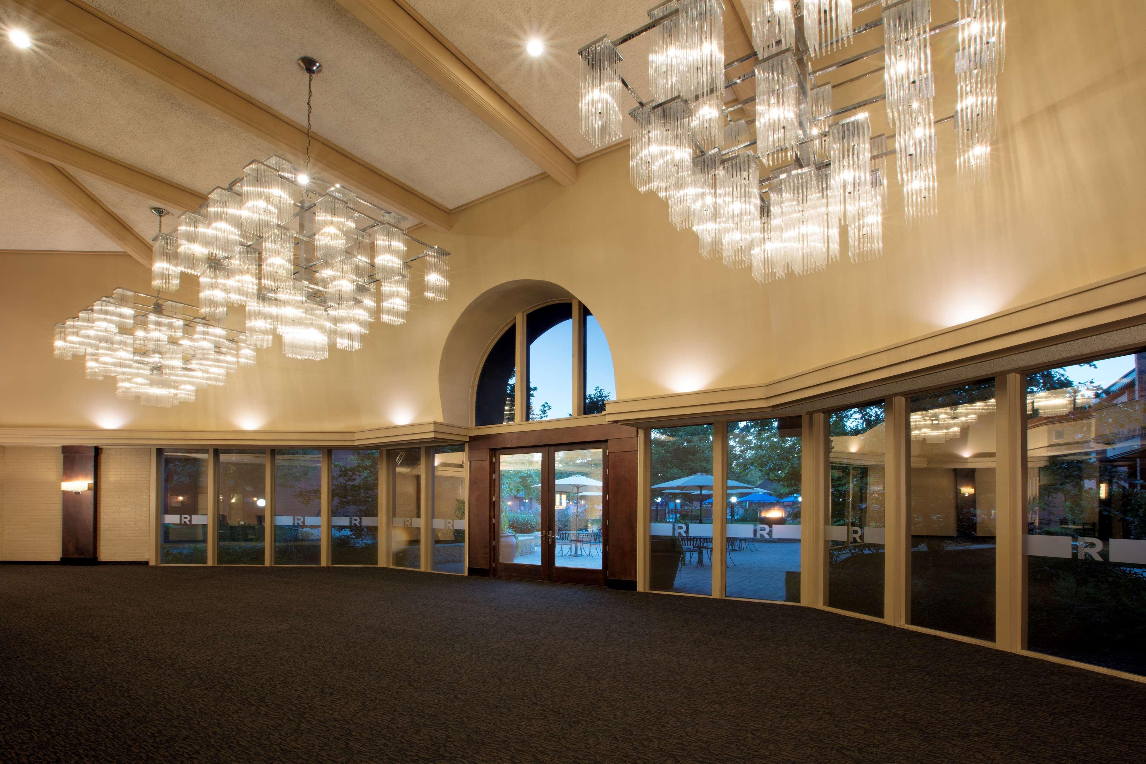 Riverside Hotel, Bw Premier Collection Hotel 3*