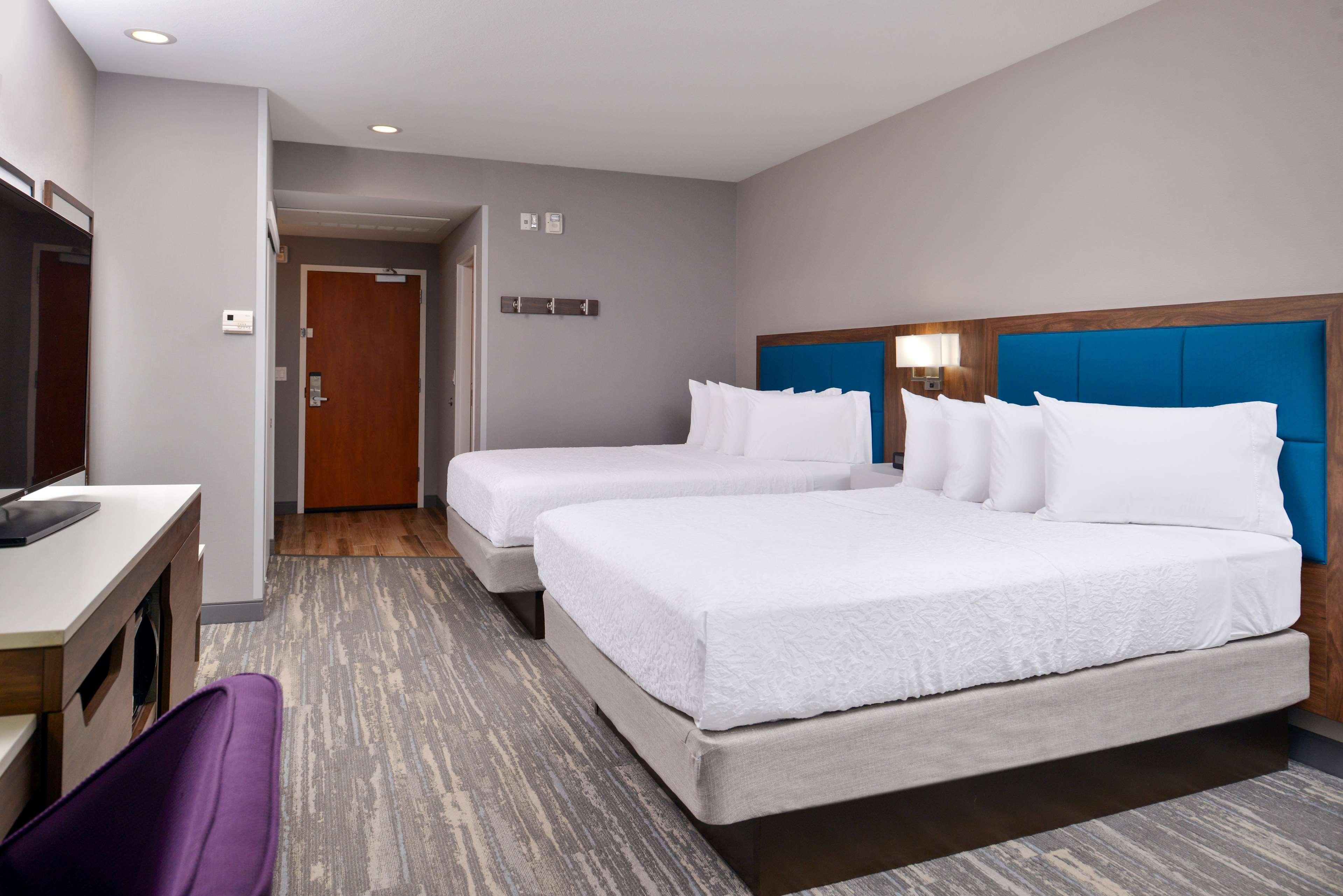 Hampton & Boise/spectrum Hotel 3*