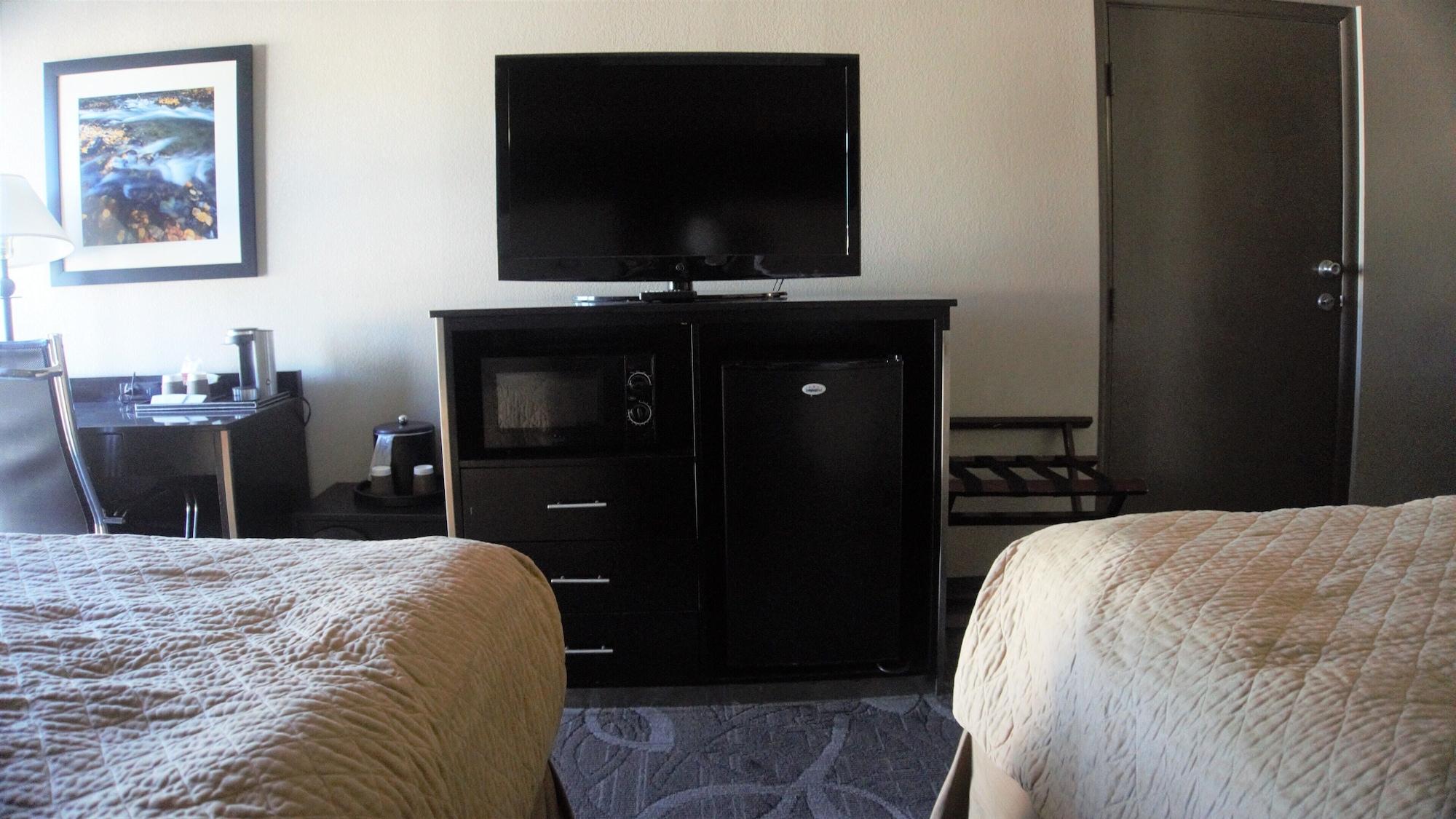 Ramada By Wyndham 3*