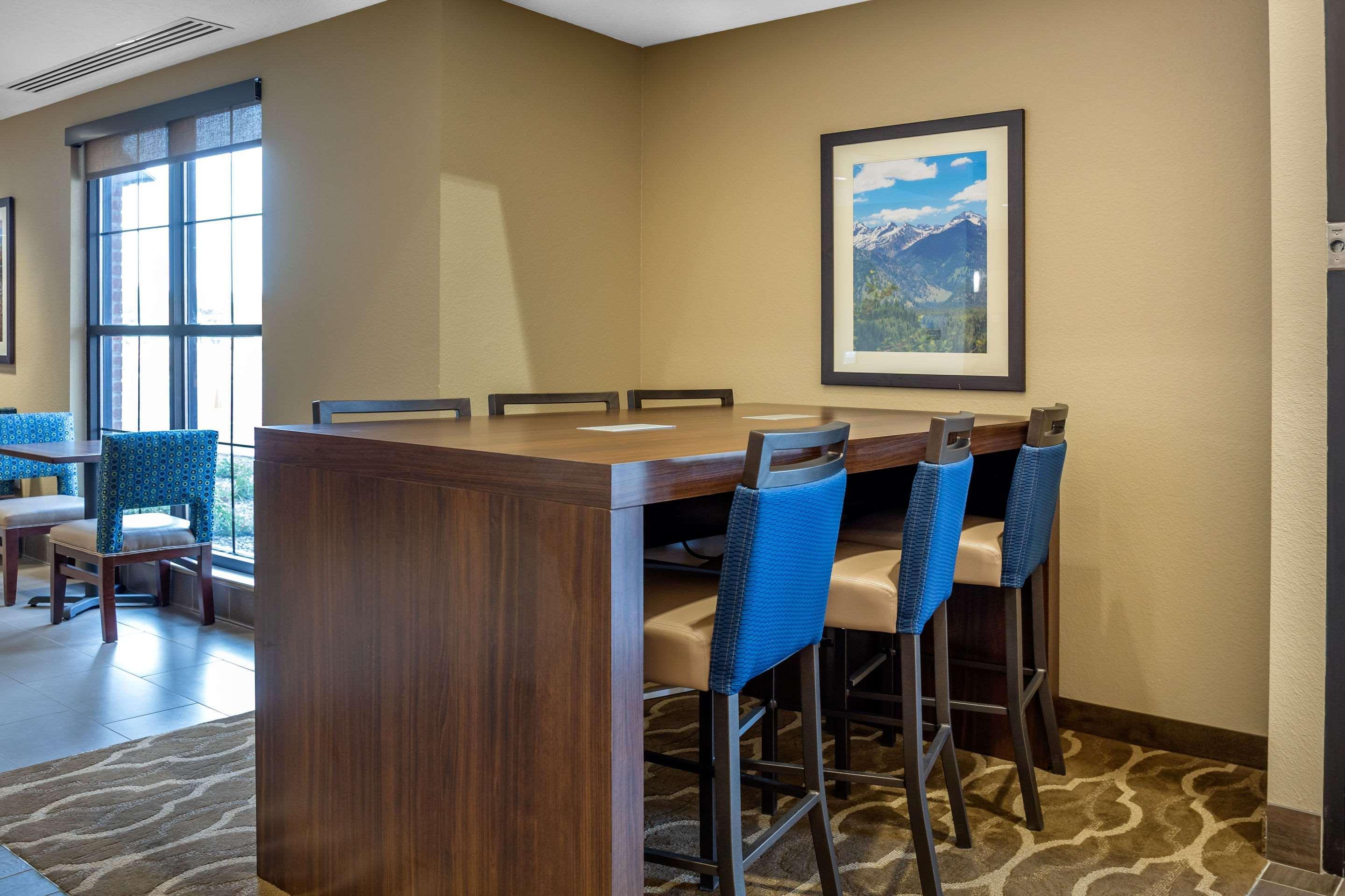 Comfort & Airport Boise