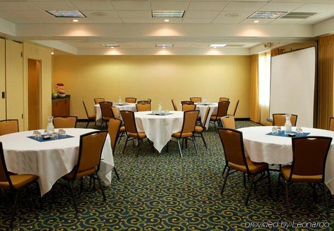 Springhill By Marriott Parkcenter Boise