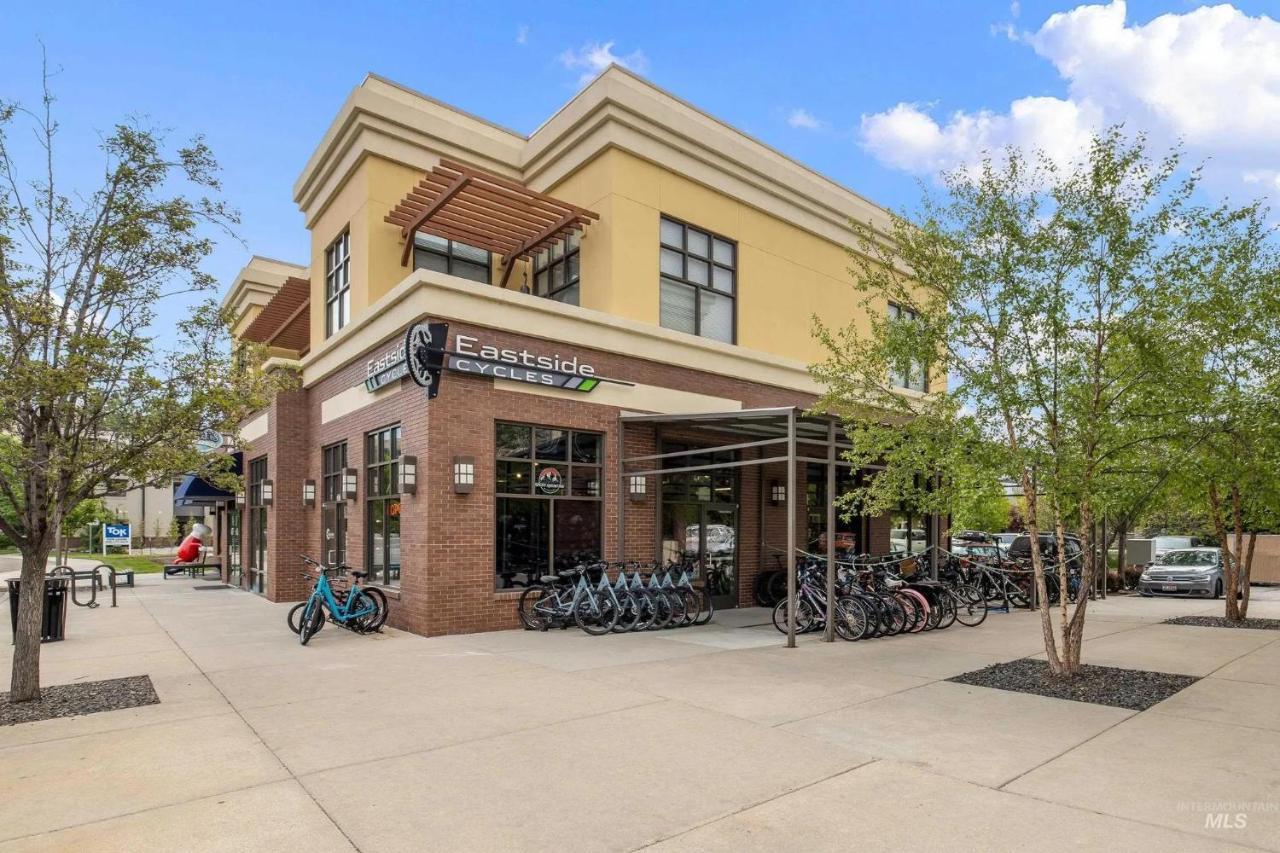 Holiday home Airport-balconynew Condo-se Boise-parks-hiking-pa