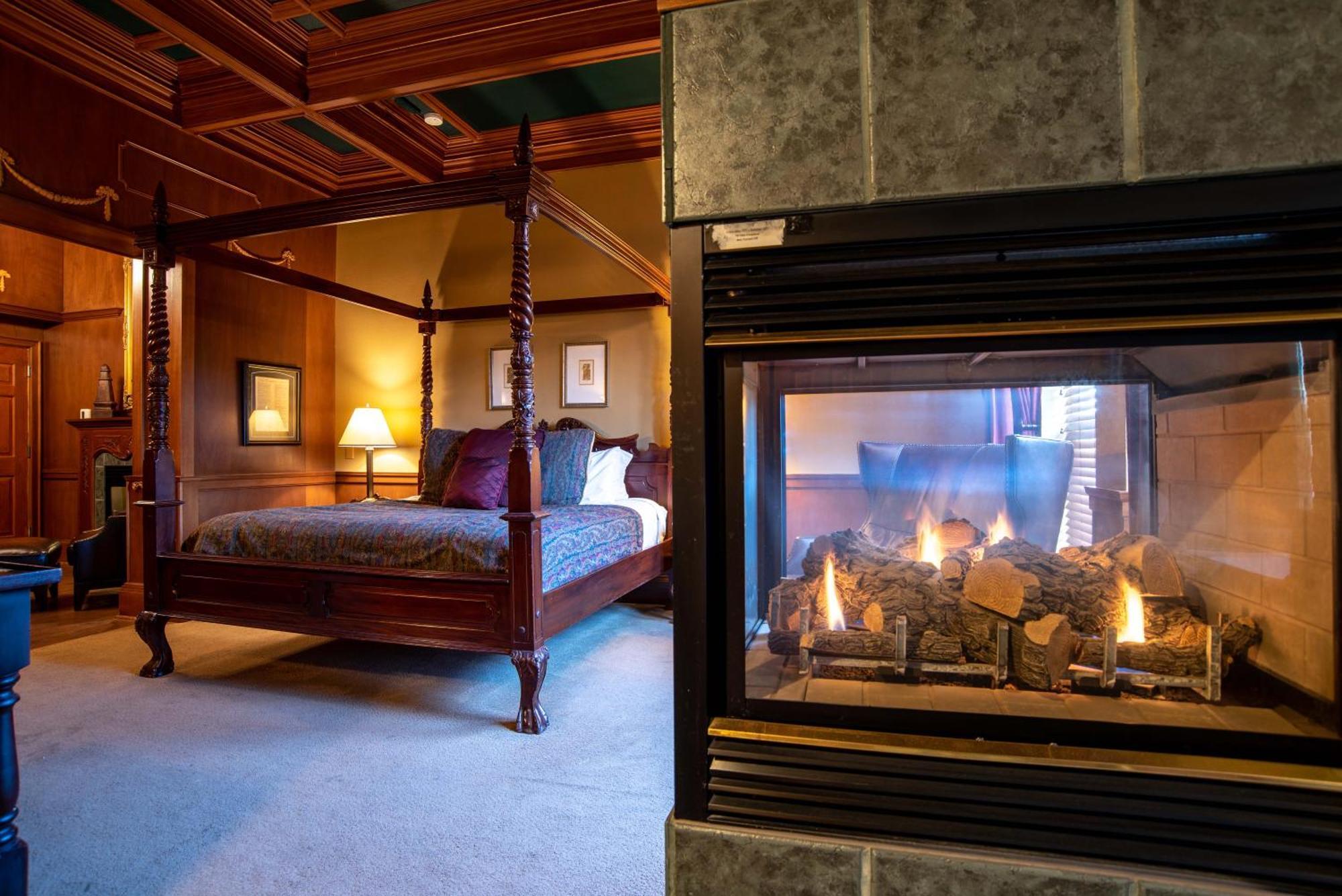 The Anniversary - Hotel Boise