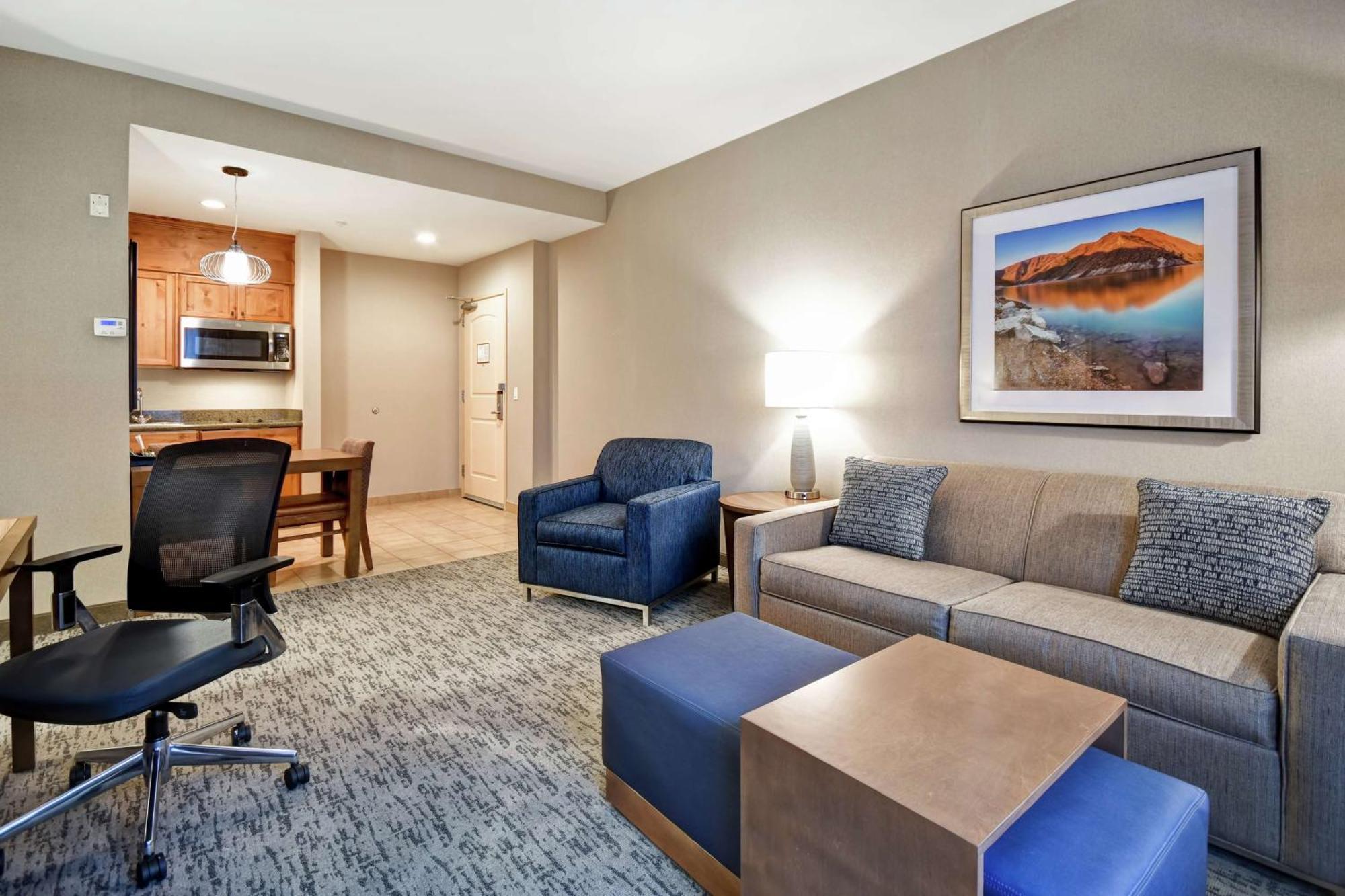 Homewood By Hilton Hotel