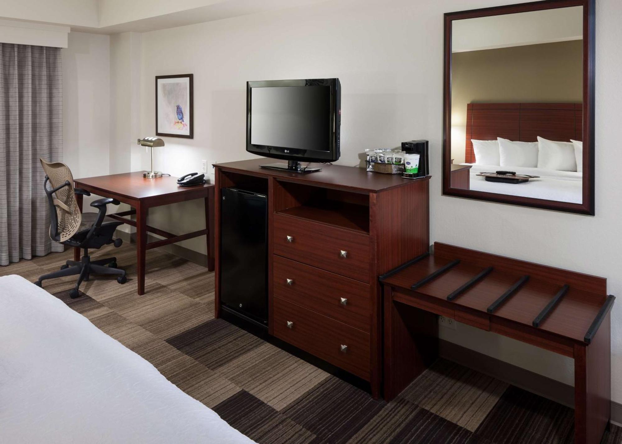 Hotel Hampton & Boise-downtown