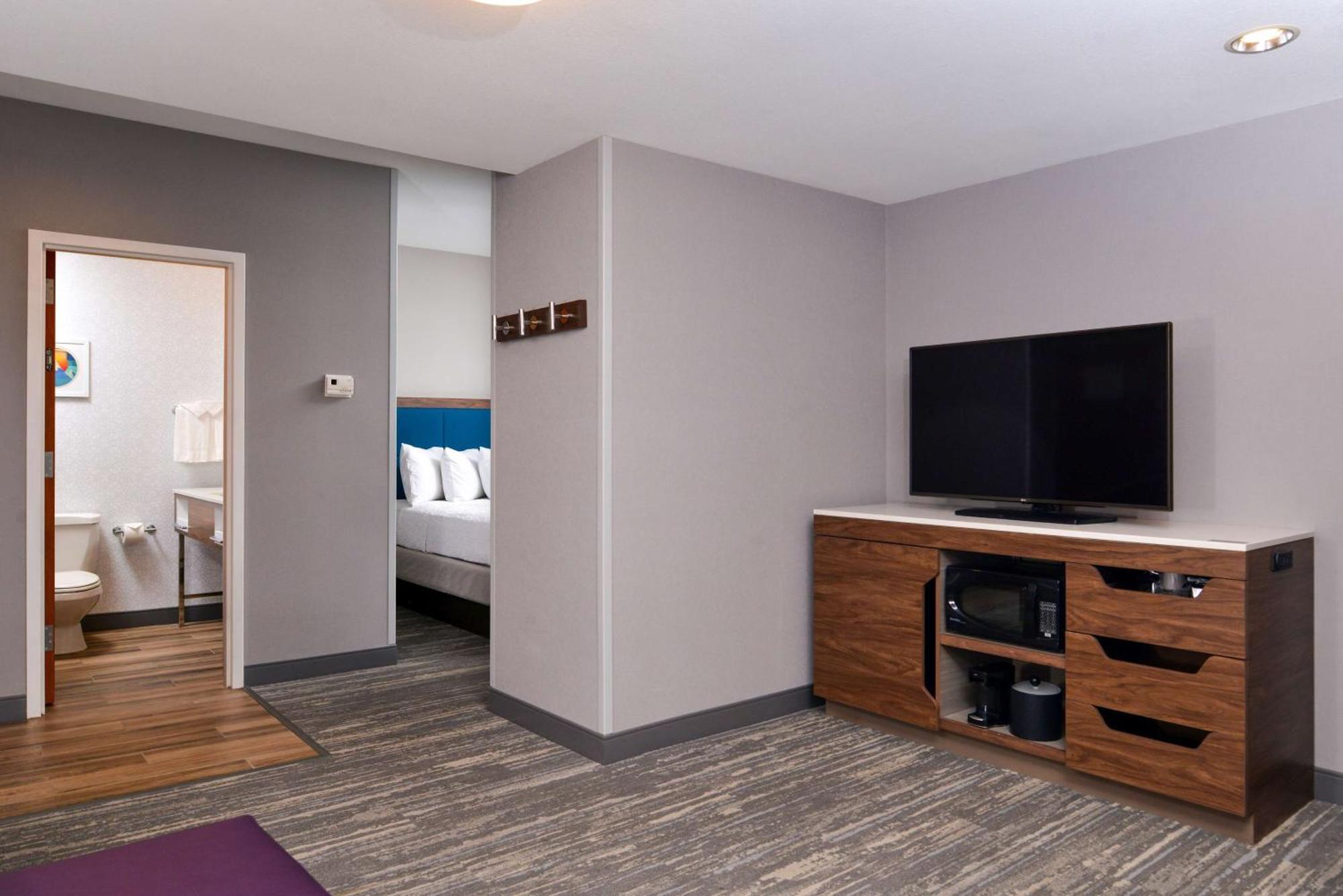 Hampton & Boise/spectrum Hotel