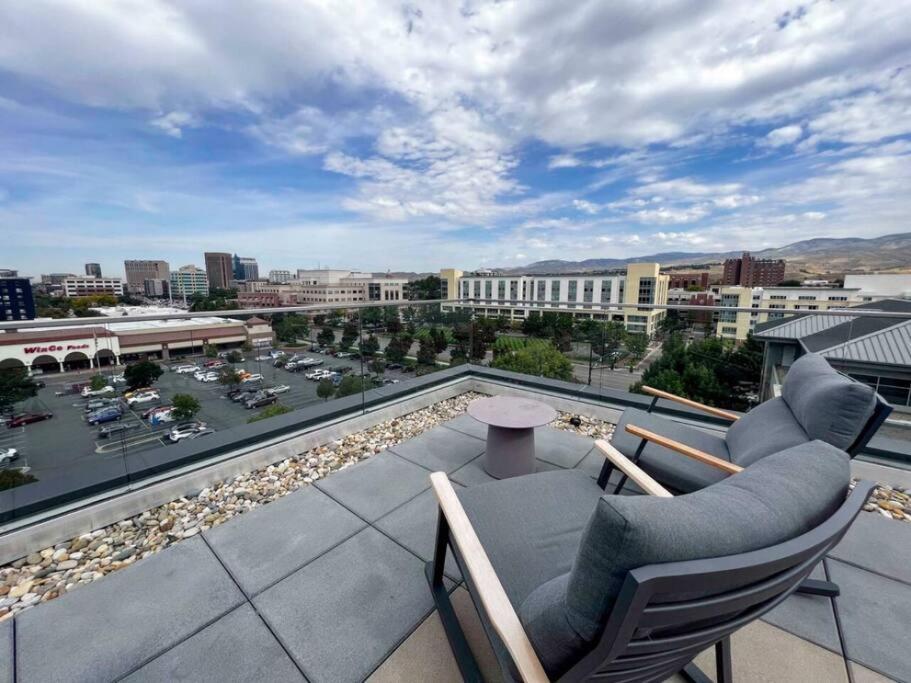 Penthouse Views & Iconic El Capitan Ambiance Boise