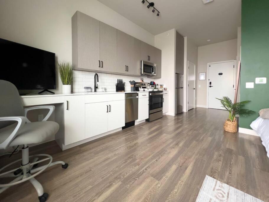 Apartment Penthouse Views & Iconic El Capitan Ambiance Boise