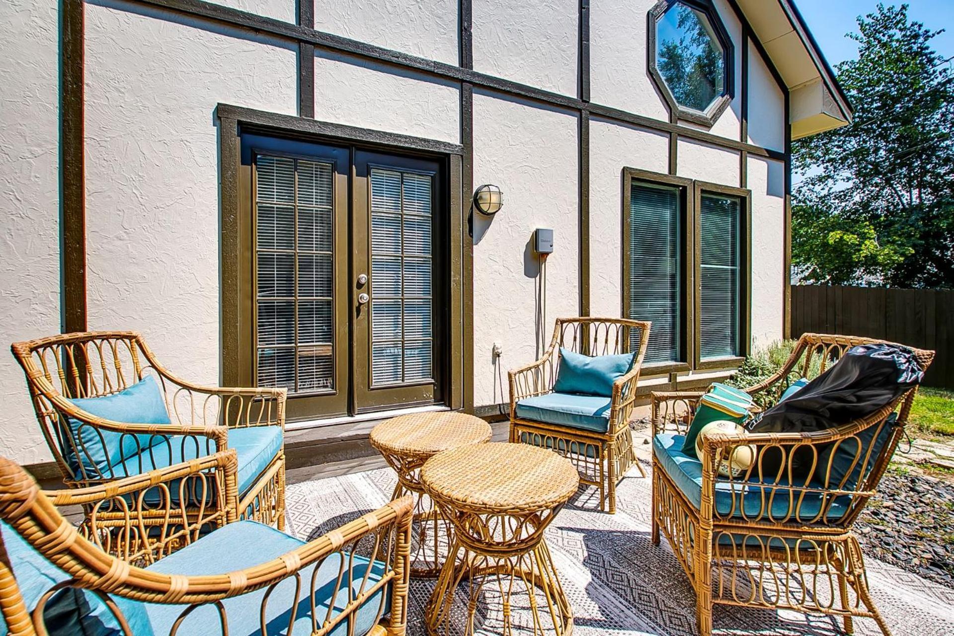 At The Elm Grove Elegance Irene! Holiday home *