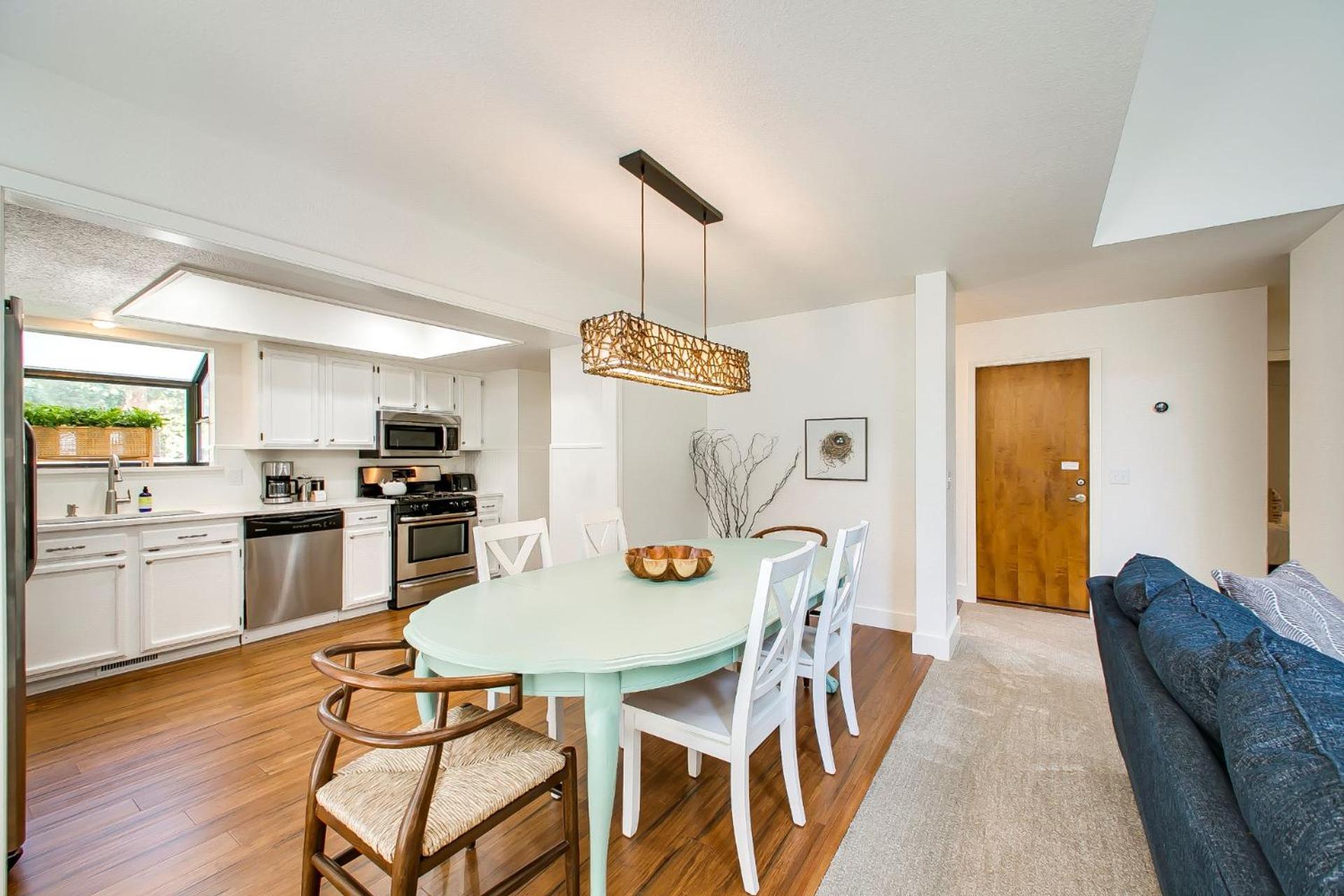 At The Elm Grove Elegance Irene! Holiday home Boise